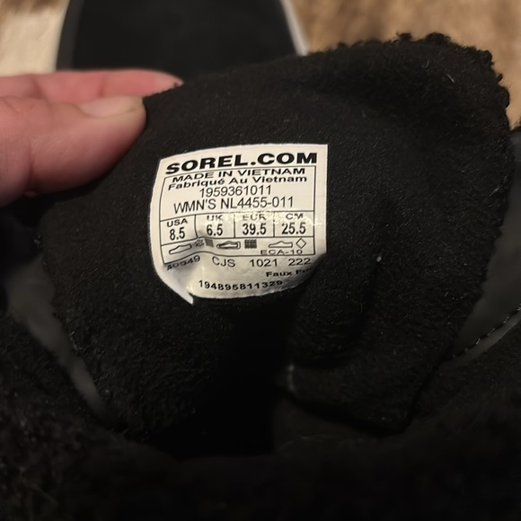 Sorel Explorer Next Joan Cozy Boots Black - Picture 6 of 8